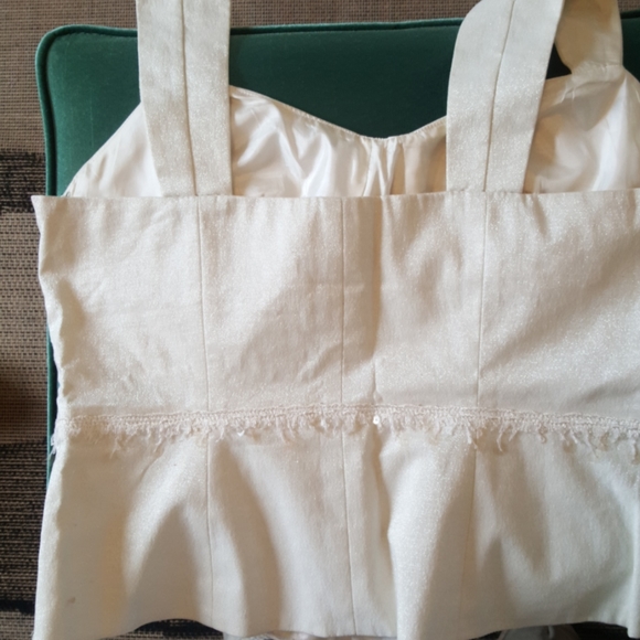 Off white size 12 dressy lightly shiny night top - Picture 2 of 5